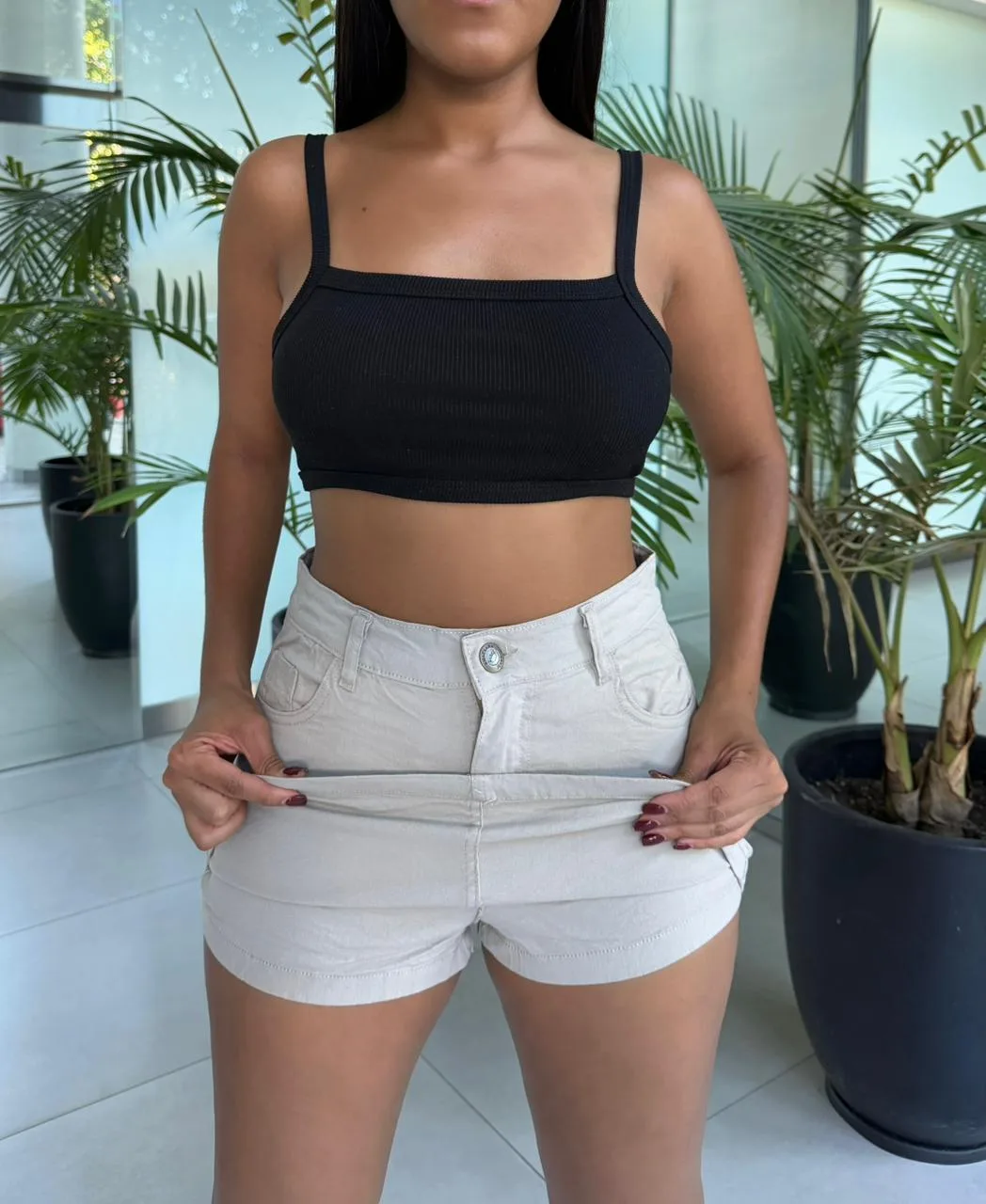 JADE TENISTA BEIGE ( ELASTIZADO)